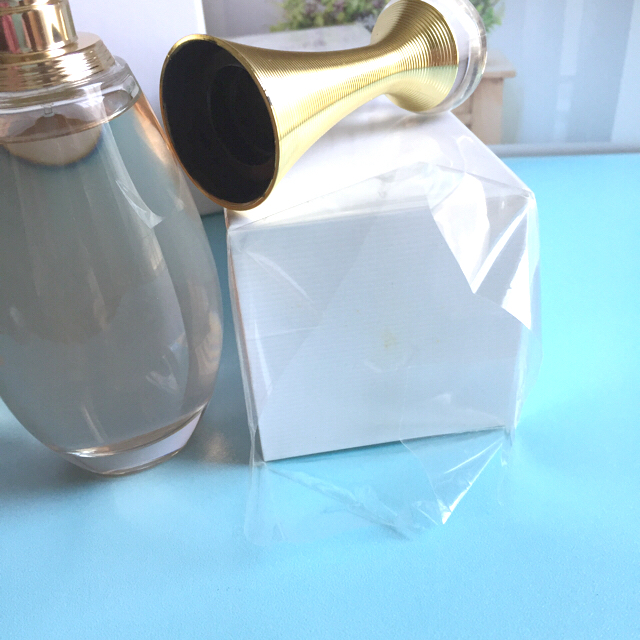 ディオール ジャドール✨ディオール オードトワレ100ml コスメ/美容の香水(香水(女性用))の商品写真