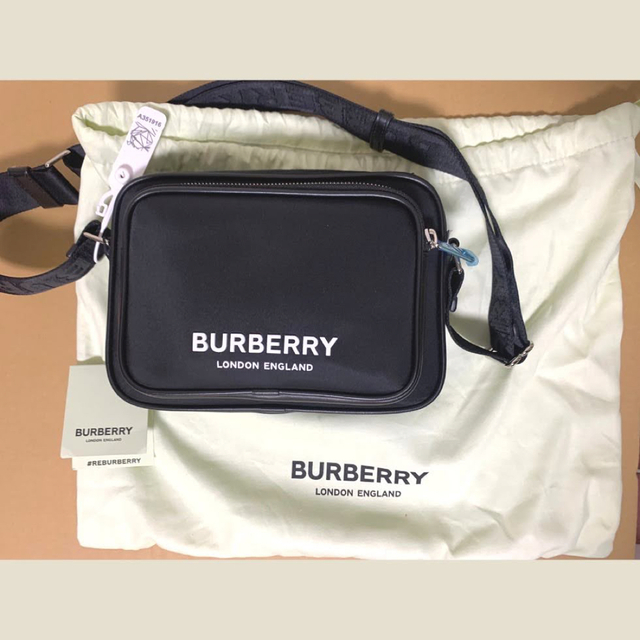 バーバリーBurberry ショルダーボディバッグ ブラック | フリマアプリ ラクマ
