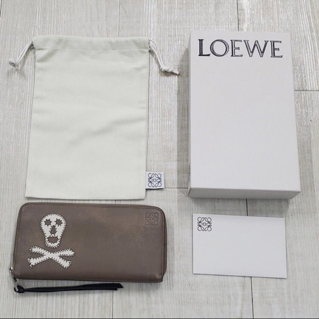 LOEWE ロエベ スカル ボーン ラウンド ジップ 長財布 ウォレット 財布 最新エルメス