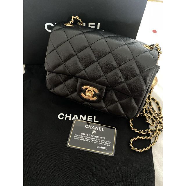 人気絶頂 CHANEL - アンティークボール ミニマトラッセショルダー