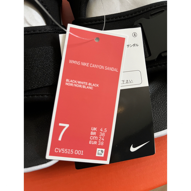 NIKE キャニオンサンダル 2