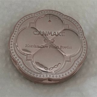 キャンメイク(CANMAKE)のキャンメイク マシュマロフィニッシュパウダーW MI(フェイスパウダー)