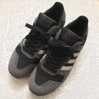 アディダス(adidas)のアディダススニーカー ZX700 S80527(スニーカー)