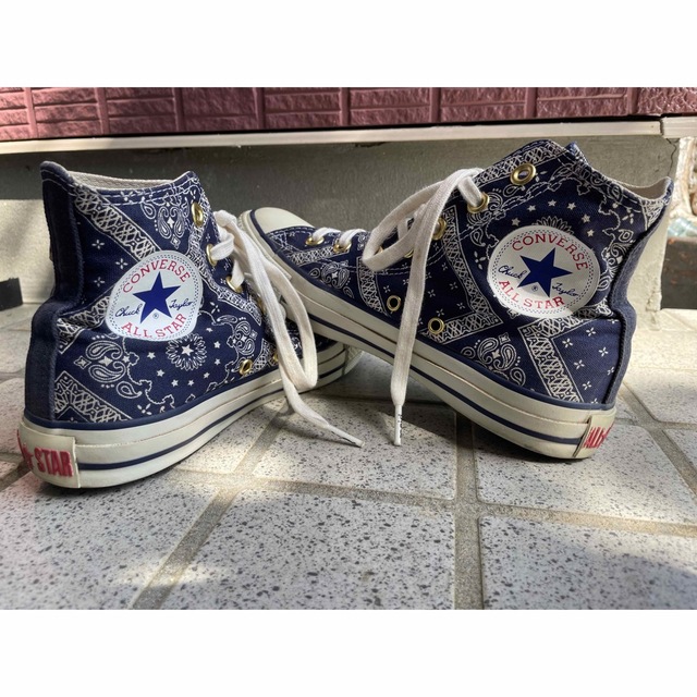 CONVERSE - 【CONVERSE】ペイズリー柄ハイカットスニーカーの CONVERSE - 【CONVERSE】ペイズリー柄ハイカットスニーカーの