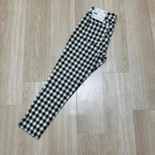 ユニクロ(UNIQLO)の【未使用】ギンガムチェック　プリントクロップドレギンス パンツ　M(クロップドパンツ)