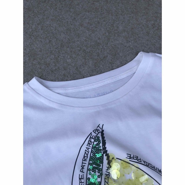 PATRIZIA PEPE(パトリツィアペペ)のPATRIZIA PEPE LEMON PRINT T-SHIRT 全新 未使用 レディースのトップス(Tシャツ(半袖/袖なし))の商品写真
