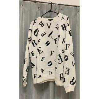 フォーエバートゥエンティーワン(FOREVER 21)のForever21  スウェット(トレーナー/スウェット)