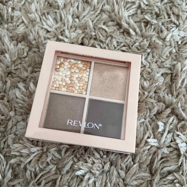 REVLON(レブロン)のREVLON♡ダズルアイシャドウ001 コスメ/美容のベースメイク/化粧品(アイシャドウ)の商品写真