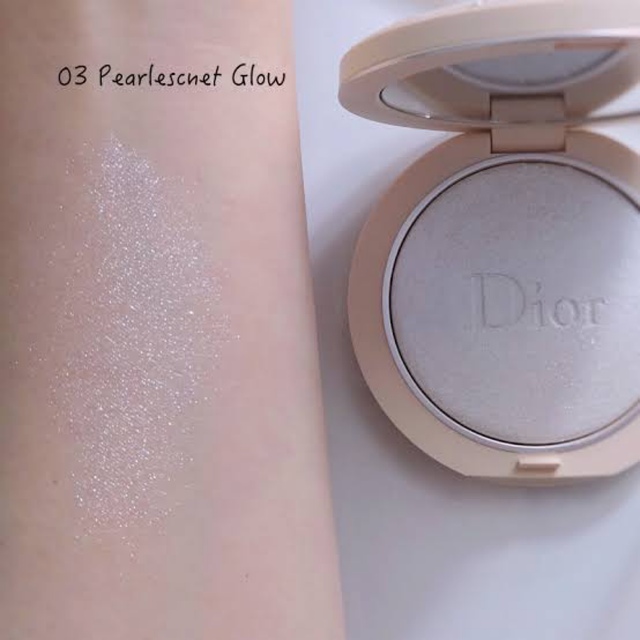 Dior(ディオール)のDior ハイライト　03 PEARLESCENT GLOW コスメ/美容のベースメイク/化粧品(その他)の商品写真