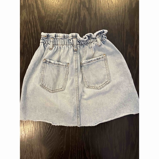 ZARA KIDS(ザラキッズ)のZARA KIDS  デニムスカート size10 キッズ/ベビー/マタニティのキッズ服女の子用(90cm~)(スカート)の商品写真