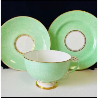 エインズレイ(Aynsley China)のパラゴン  パウダー塗り　エメラルドグリーン　トリオ②(食器)