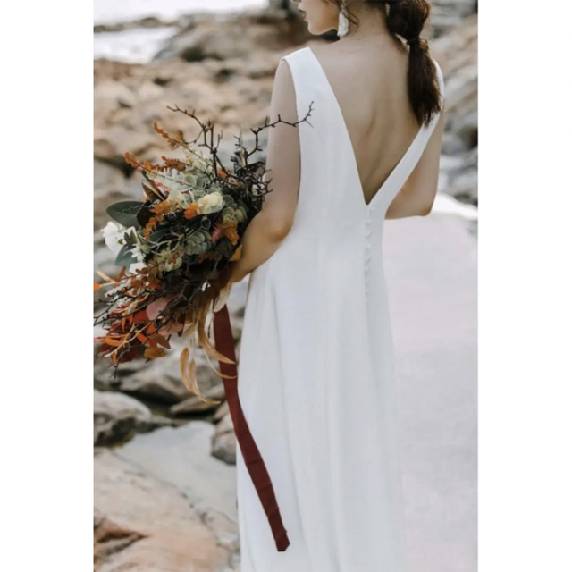 FURNAウェディングドレス 前撮り スレンダードレス　XS レディースのフォーマル/ドレス(ウェディングドレス)の商品写真