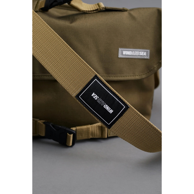 MANHATTAN PORTAGE X WDS MESSENGER