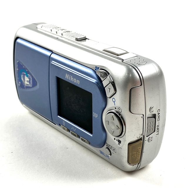 ニコン COOLPIX 2500