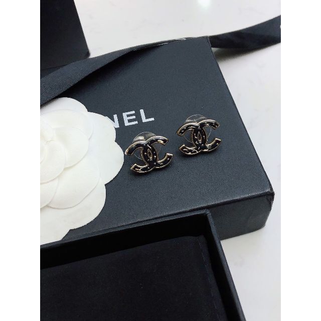 CHANEL 特別値下げ中 ピアス 楽天 9741円 aleksandra-urman.ch