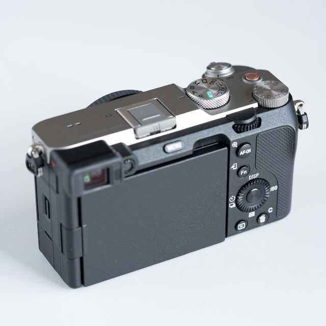 ソニーα7C　ボディ（ILCE-7C）カメラ