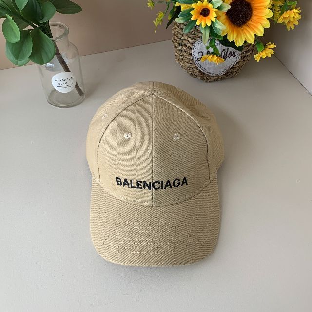 新品BALENCIAGA　キャップ 帽子 男女兼用