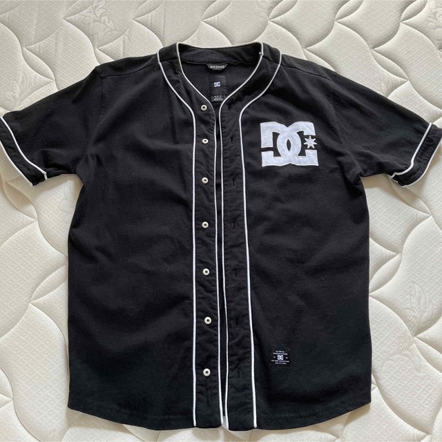 DC SHOES(ディーシーシューズ)のDCshoe ベースボールシャツ メンズのトップス(Tシャツ/カットソー(半袖/袖なし))の商品写真