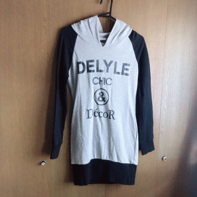 Delyle(デイライル)のDELYLE ロングパーカー レディースのトップス(パーカー)の商品写真