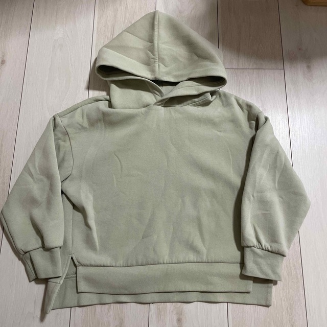 GU - GUパーカー 130cmの通販 by 悟空's shop|ジーユーならラクマ