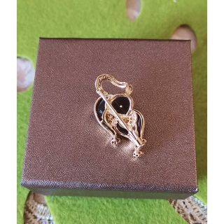 luckyチャームネコk18 オニクス5.80grams dia0.24