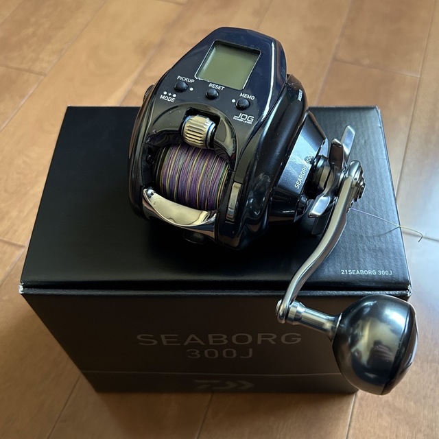 DAIWA(ダイワ)のダイワ　シーボーグ300J ＋PE4号300m スポーツ/アウトドアのフィッシング(リール)の商品写真