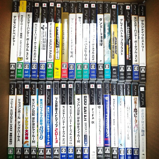 PlayStation Portable(プレイステーションポータブル)のPSPソフト　50本まとめ売り エンタメ/ホビーのゲームソフト/ゲーム機本体(携帯用ゲームソフト)の商品写真