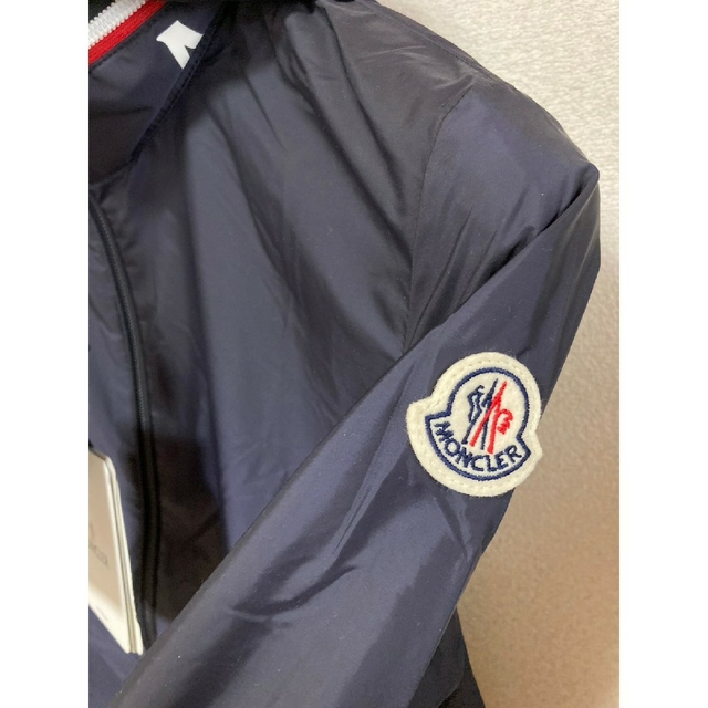 MONCLER(モンクレール)のラスト！日本未発売⭐23SS新作 MONCLER  フード付き　ブルゾン 14A レディースのジャケット/アウター(ナイロンジャケット)の商品写真