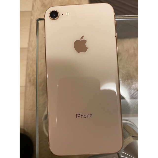 iPhone(アイフォーン)のiPhone8 64GB  SIMフリー スマホ/家電/カメラのスマートフォン/携帯電話(スマートフォン本体)の商品写真