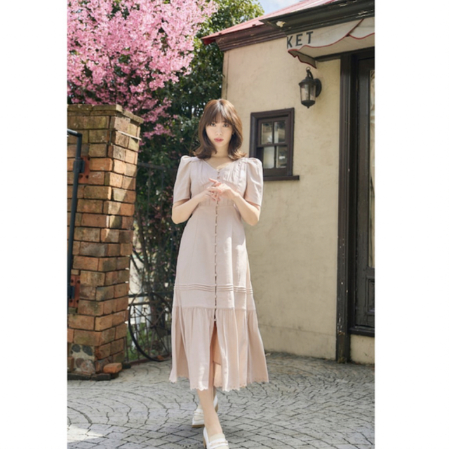 After Time Scalloped Dress herlipto