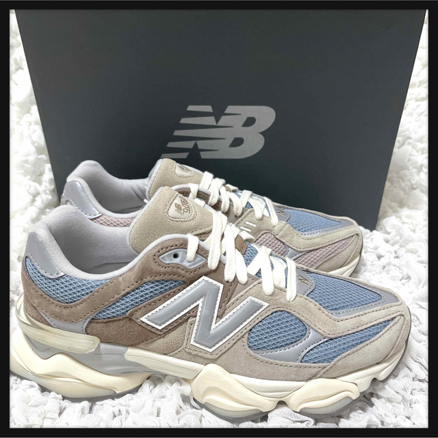 new balance ニューバランス WL574ZSO 白　23 靴箱輸送