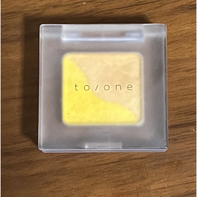 TONE(トーン)の【to/one】ペタル アイシャドウ コスメ/美容のベースメイク/化粧品(アイシャドウ)の商品写真