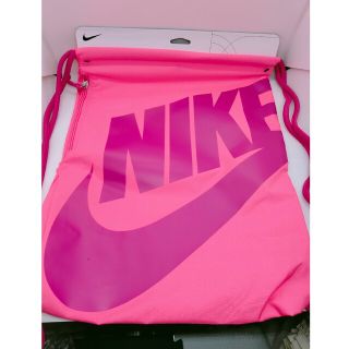 ナイキ(NIKE)のナイキ ヘリテージ ジムサック (13L) ピンク　新品未使用(リュック/バックパック)