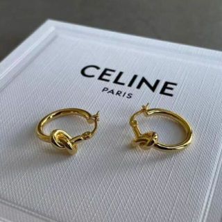 セリーヌ フープピアスの通販 100点以上 | celineを買うならラクマ セリーヌ フープピアスの通販 100点以上 | celineを買うならラクマ
