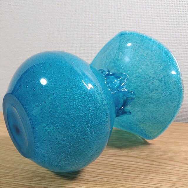 カラス花瓶 レトロ フリル花瓶 岩田ガラス IWATA GLASS 花瓶の カラス花瓶 レトロ フリル花瓶 岩田ガラス IWATA GLASS 花瓶の