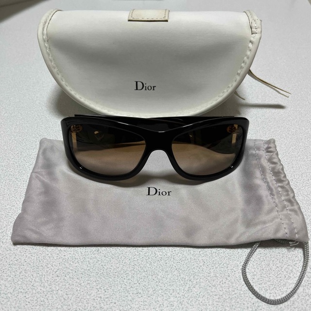 Dior(ディオール)のDior サングラス レディースのファッション小物(サングラス/メガネ)の商品写真