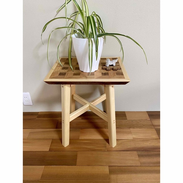木製スツール/サイドテーブル【寄木装飾】