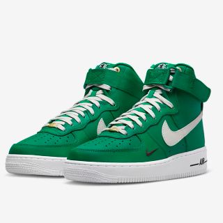 ナイキ(NIKE)のナイキ エアフォース 1 HIGH SE 40周年 ウィメンズ　緑グリーン(スニーカー)