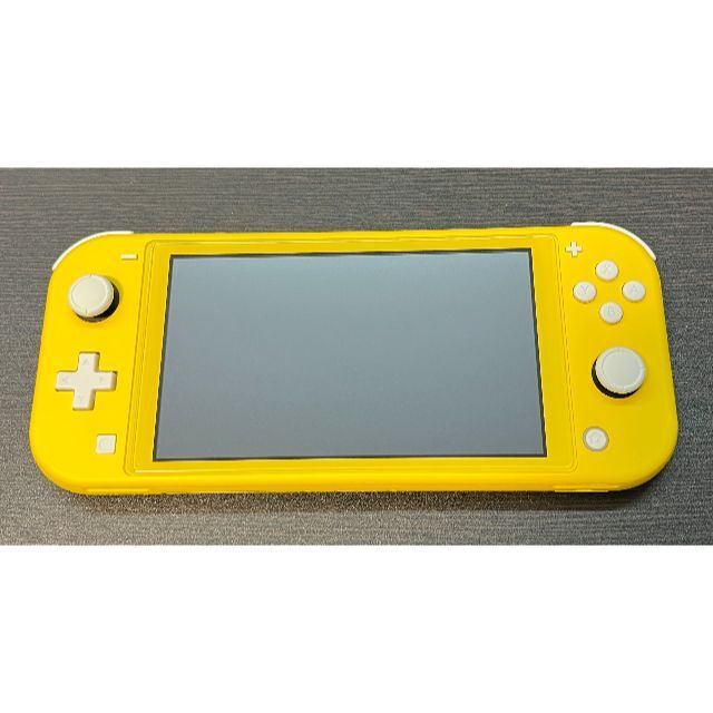 【25％OFF】 522) 美品 一式 イエロー Lite Switch 整備済み 2022年製 携帯用ゲーム機本体