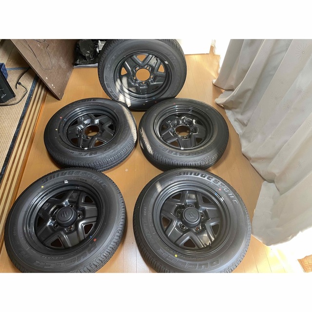 ジムニーJB64 純正タイヤホイール 5本セット 新車外し品