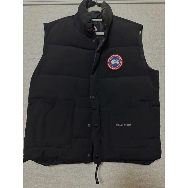 CANADA GOOSE(カナダグース)のカナダグース　ダウンベスト メンズのジャケット/アウター(ダウンベスト)の商品写真