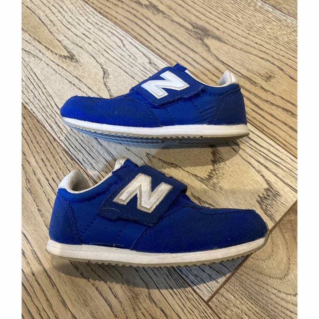 New Balance(ニューバランス)のニューバランス KV220  ブルー　15.5cm キッズ/ベビー/マタニティのキッズ靴/シューズ(15cm~)(スニーカー)の商品写真