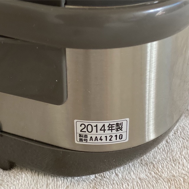 象印(ゾウジルシ)の☆ ZOJIRUSHI 3合炊き 炊飯器 ☆ スマホ/家電/カメラの調理家電(炊飯器)の商品写真