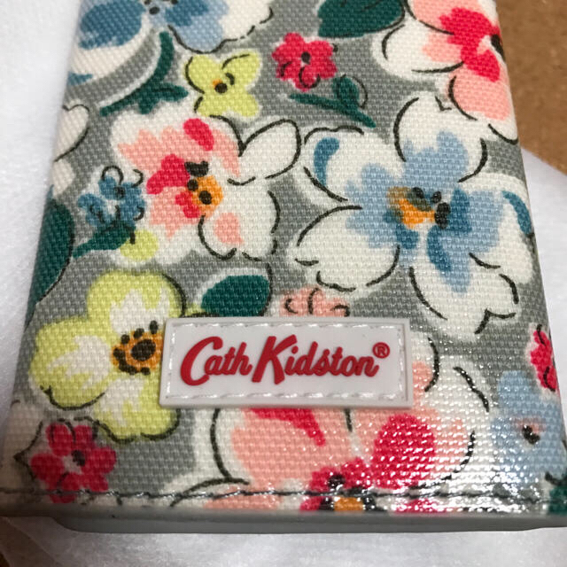 Cath Kidston(キャスキッドソン)のキャスキッドソン 定期ケース レディースのファッション小物(名刺入れ/定期入れ)の商品写真