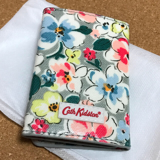 Cath Kidston(キャスキッドソン)のキャスキッドソン 定期ケース レディースのファッション小物(名刺入れ/定期入れ)の商品写真