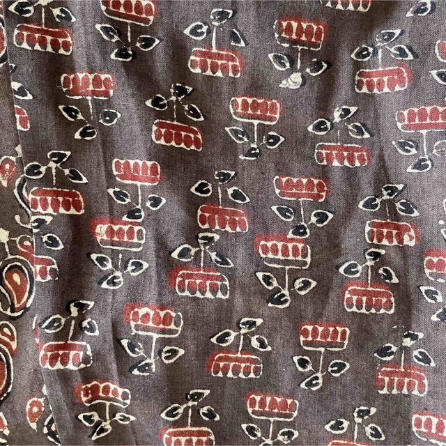 インド綿　アジュラック　ブロックプリント　フレアスカート　ブラウン レディースのスカート(ロングスカート)の商品写真