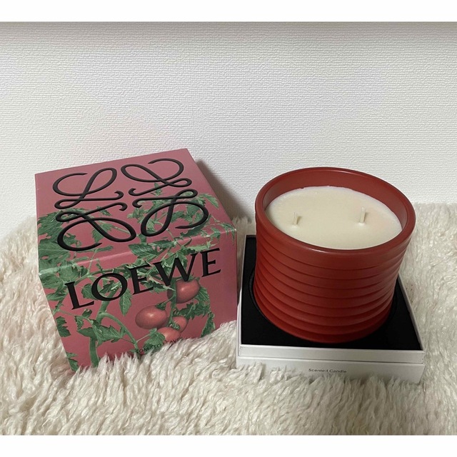 LOEWE(ロエベ)のLOEWE トマトリーフキャンドル コスメ/美容のリラクゼーション(キャンドル)の商品写真
