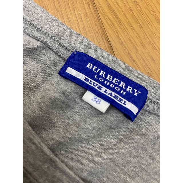 BURBERRY BLUE LABEL(バーバリーブルーレーベル)のBURBERRY BLUE LABEL カットソー レディースのトップス(カットソー(半袖/袖なし))の商品写真