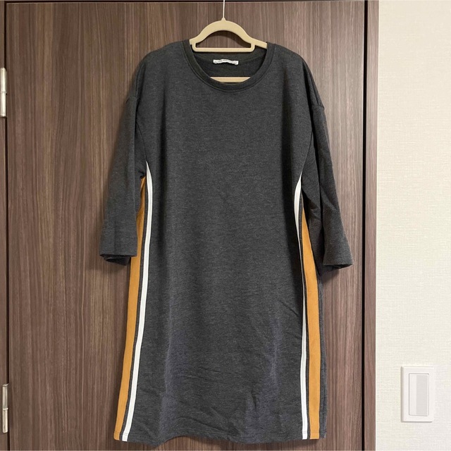 ZARA(ザラ)のZARAサイドラインチュニック レディースのトップス(カットソー(長袖/七分))の商品写真