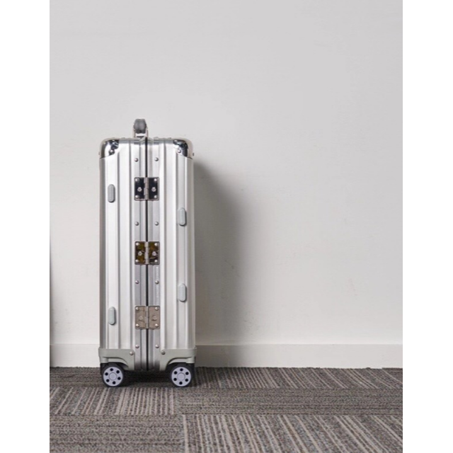 RIMOWA リモワ クラシック ルフトハンザエディション シルバー 36L